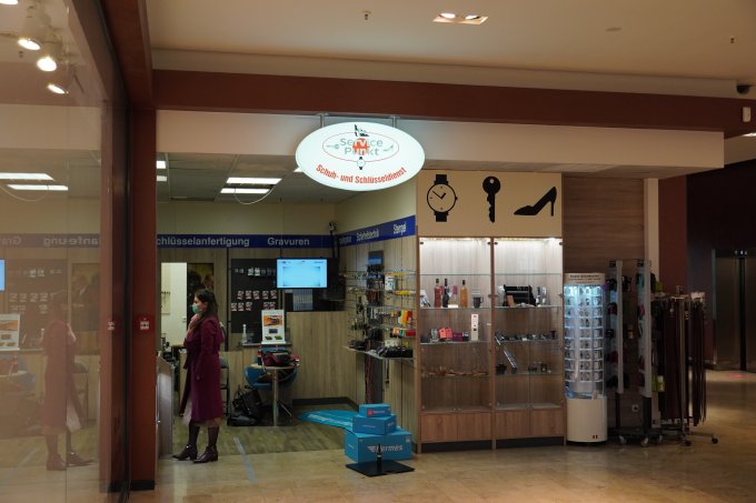 An jedem strategischen Ort im Geschäft sollte sich ein digitales Schild befinden Tizen digital signage